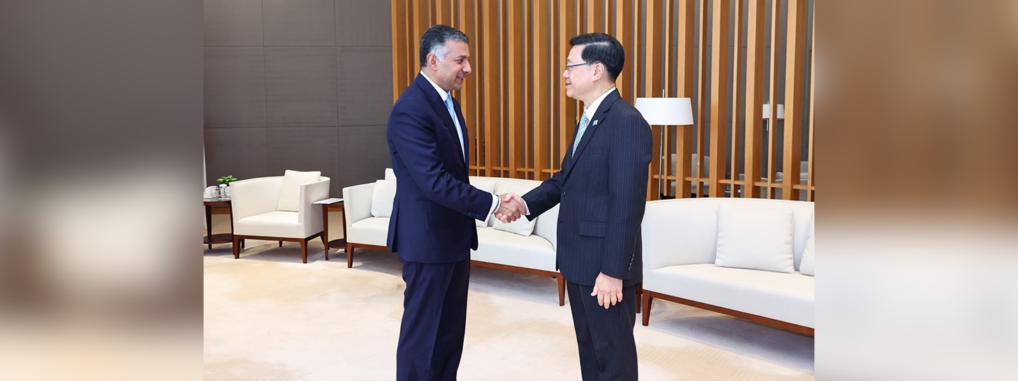 Ambassador Vikram Doraiswami called on the Hon’ble John Lee, Chief Executive of the Hong Kong Special Administrative Region