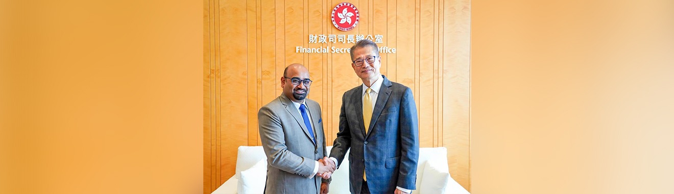 Consul General's courtesy meeting with Hon'ble Paul Chan, Financial Secretary of the Hong Kong SAR